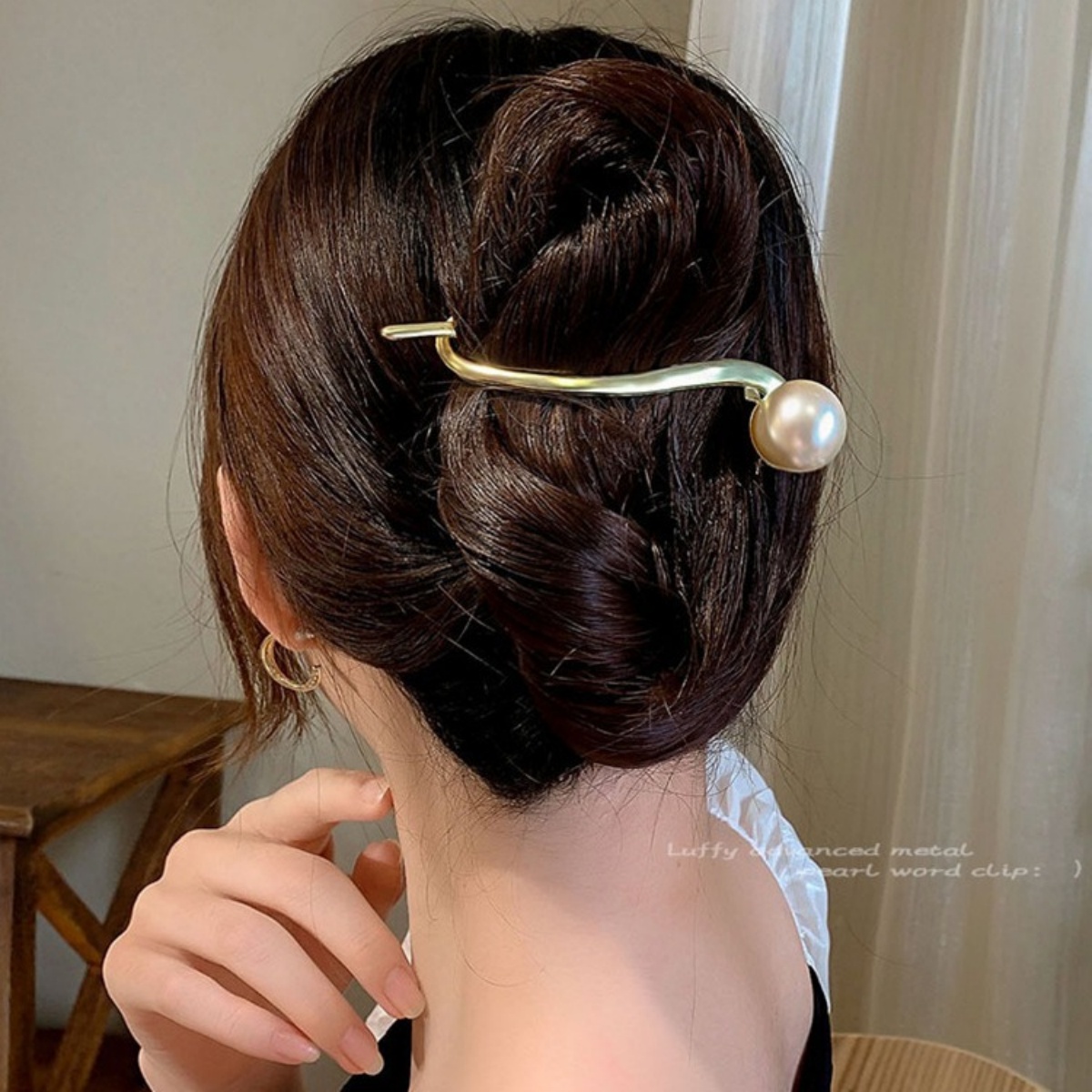 Elegant Glitter Pearl Hair Cli - Korean Women Lifestyle บทวิจารณ์และราคา